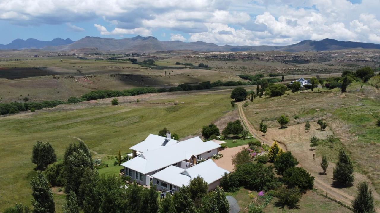 Jovali Clarens Hotel Exterior photo