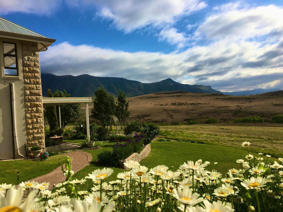 Jovali Clarens Hotel Exterior photo